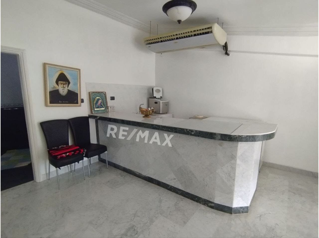 Apartamento tipo PentHouse, Urbanización Jorge Coll, Maneiro. - Imagen 26