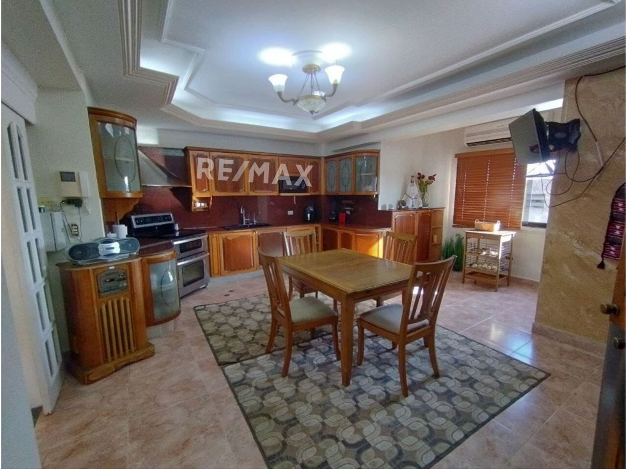 Apartamento tipo PentHouse, Urbanización Jorge Coll, Maneiro. - Imagen 8