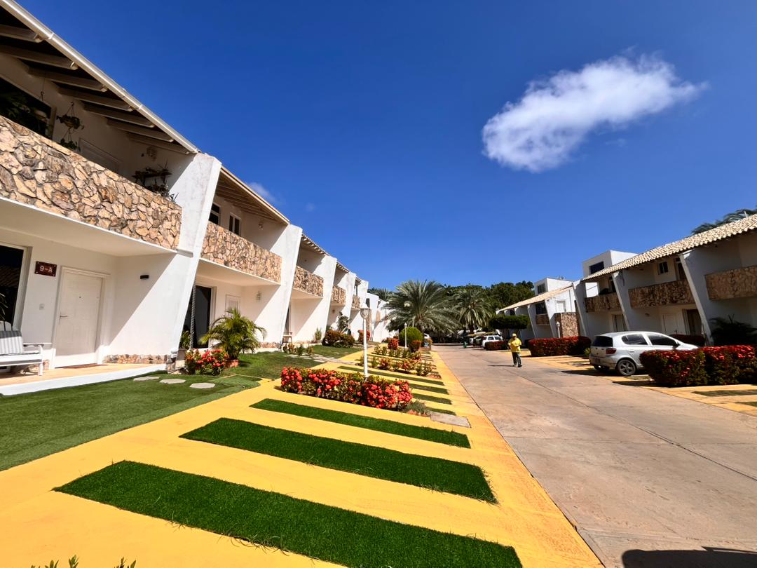 Townhouse en Venta, Conj Jardines De Guayamury, El Salado, Antolín, Isla De Margarita. - Imagen 2