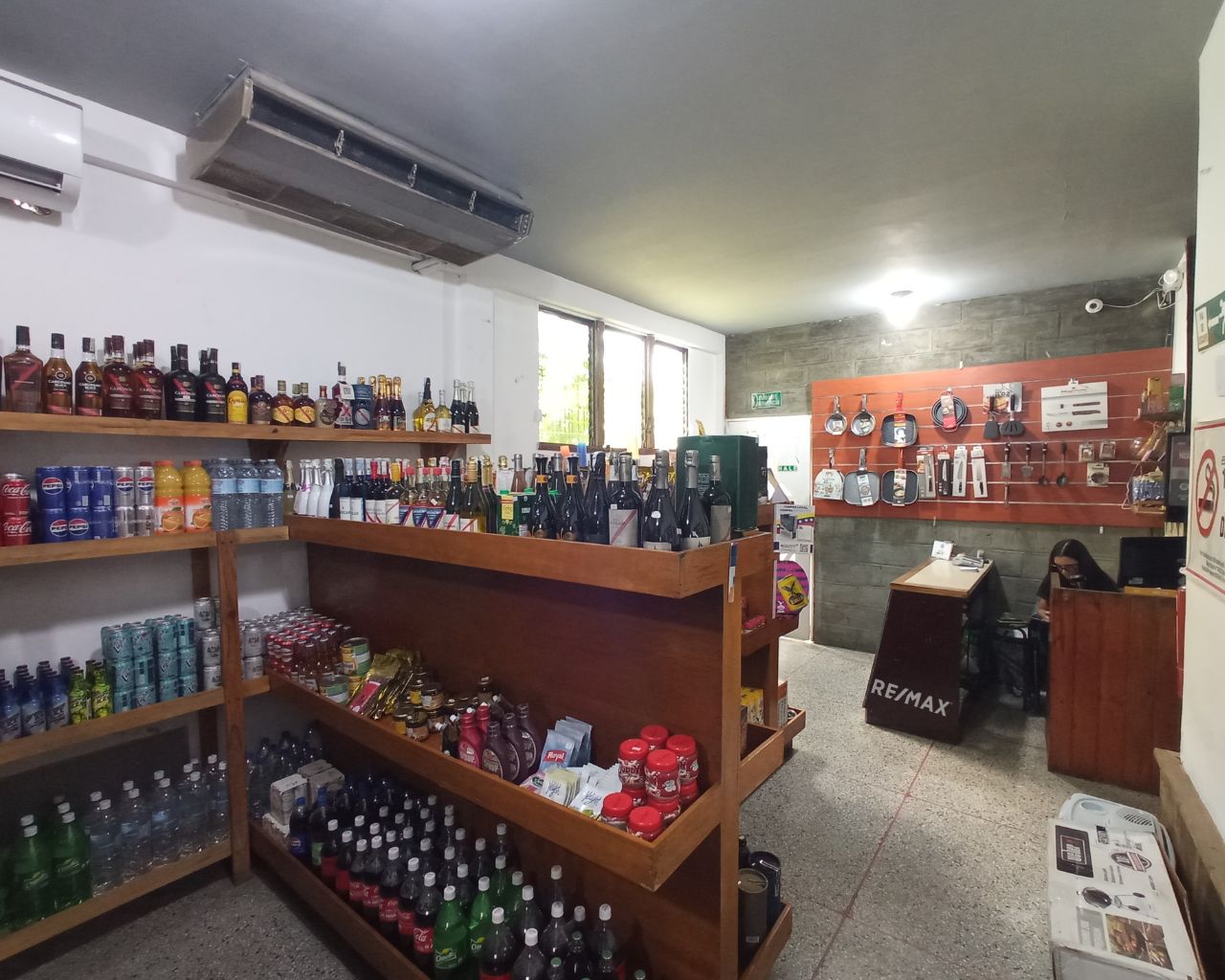 CLUB DE LOS PARRILLEROS, RENTABLE COMERCIO DE RESTAURANTE, CALLE LIBERTAD DE LOS ROBLES - Imagen 9