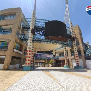 LOCAL #35 EN EL CENTRO COMERCIAL JUMBO, AVENIDA 4 DE MAYO