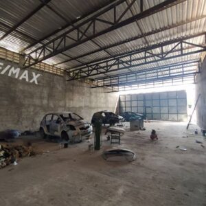 GALPÓN EN OBRA GRIS AVE. JUAN BAUTISTA  LOS COCOS NORTE