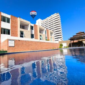 Amplio Y Luminoso Townhouse En Venta En Costa Azul, Isla De Margarita, Nueva Esparta