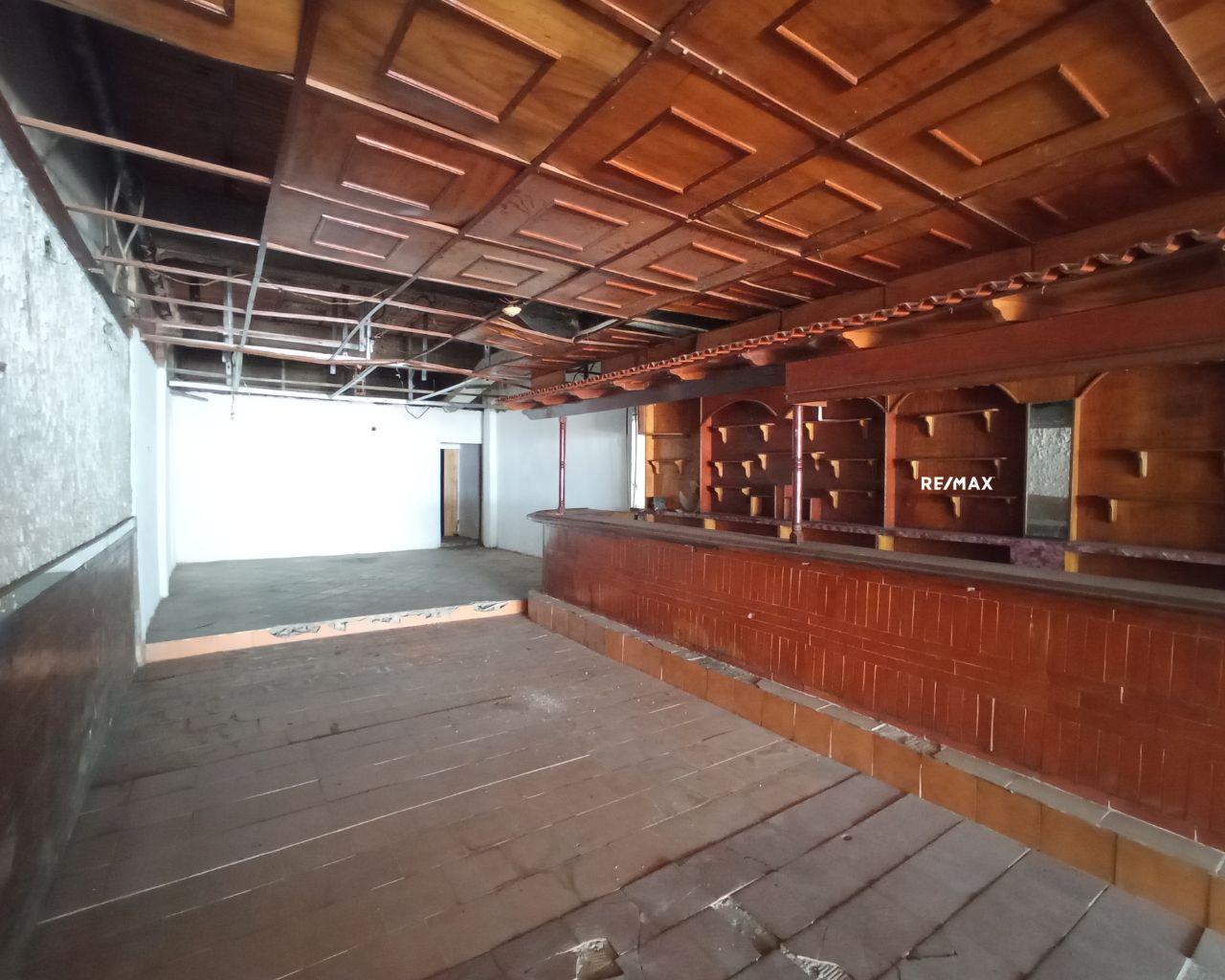 LOCAL COMERCIAL, AMPLIO Y VERSATIL EN VENTA EN PORLAMAR ISLA DE MARGARITA - Imagen 5