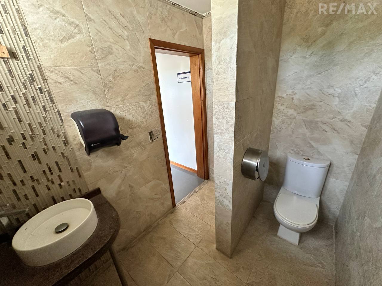 Local Comercial, En Venta, Avenida 31 De Julio, Nueva Esparta, Isla De Margarita, 2087 mt2, 4 Baños - Imagen 11