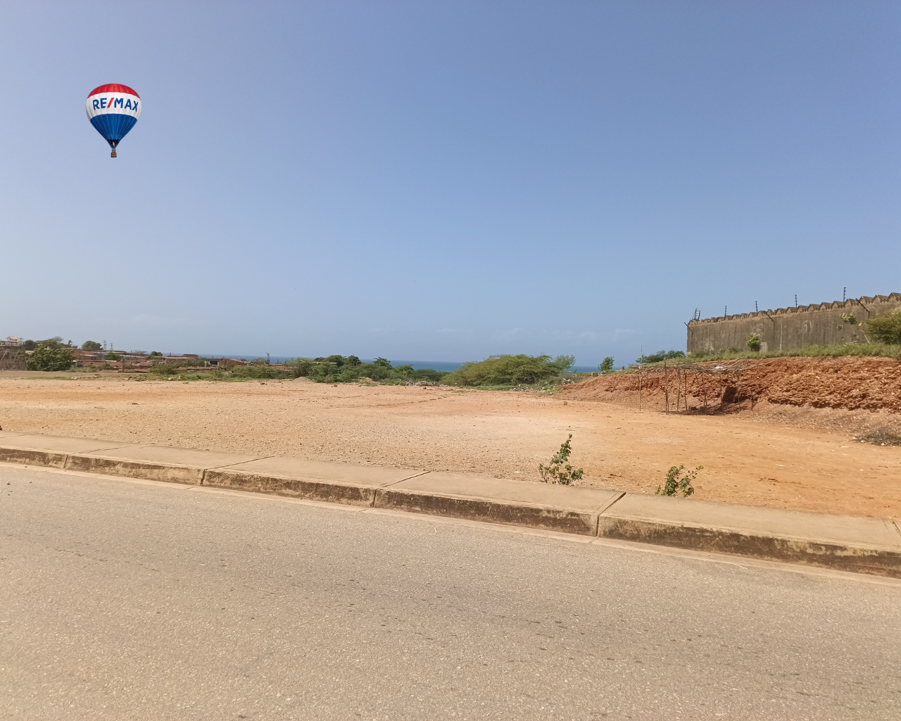 Terreno Con Doble Vista (Urbanismo y Mar), En Venta, Cerro Colorado, 2830 mt2 - Imagen 11