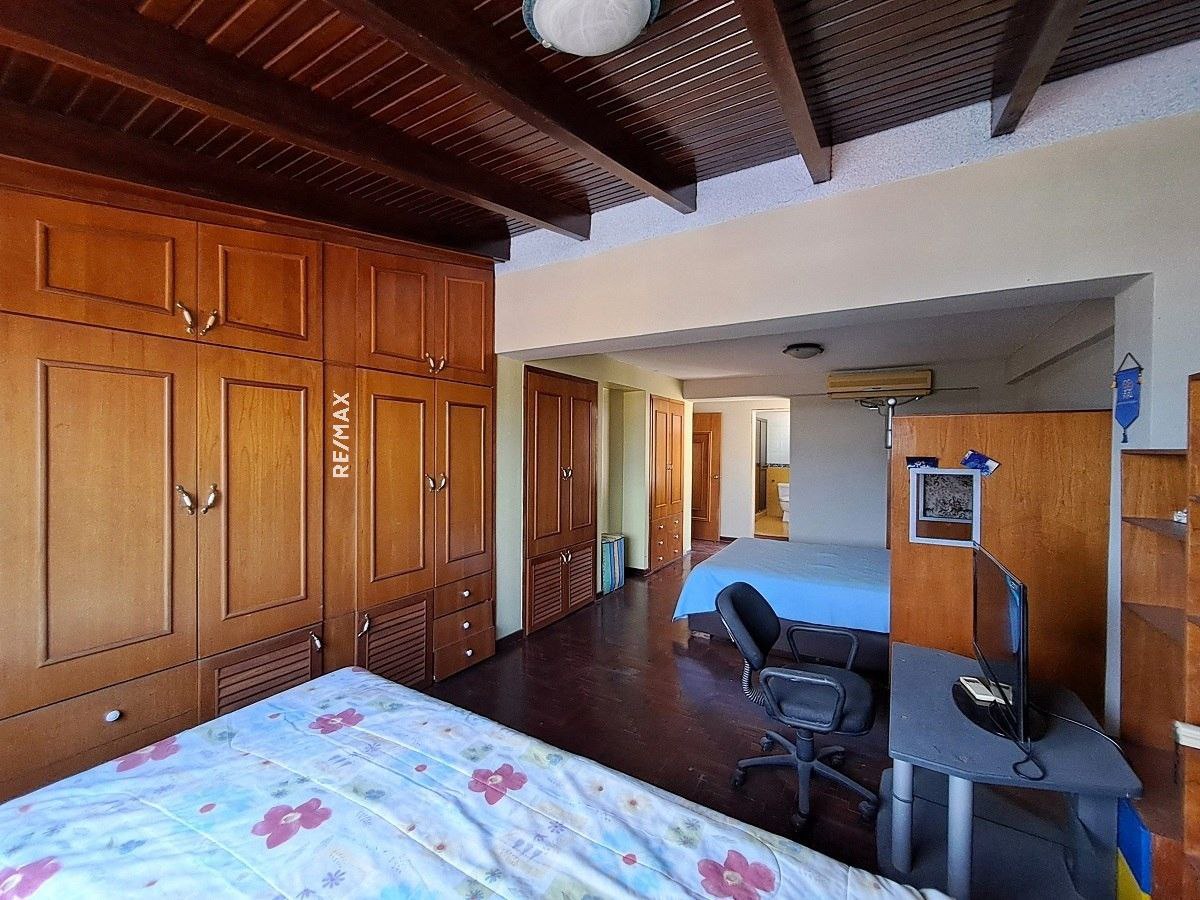 Penthouse, En Venta, Resd. Los Geranios, Urbanización Maneiro, 335.35 mt2, 4 Habitaciones y 5 Baños - Imagen 14