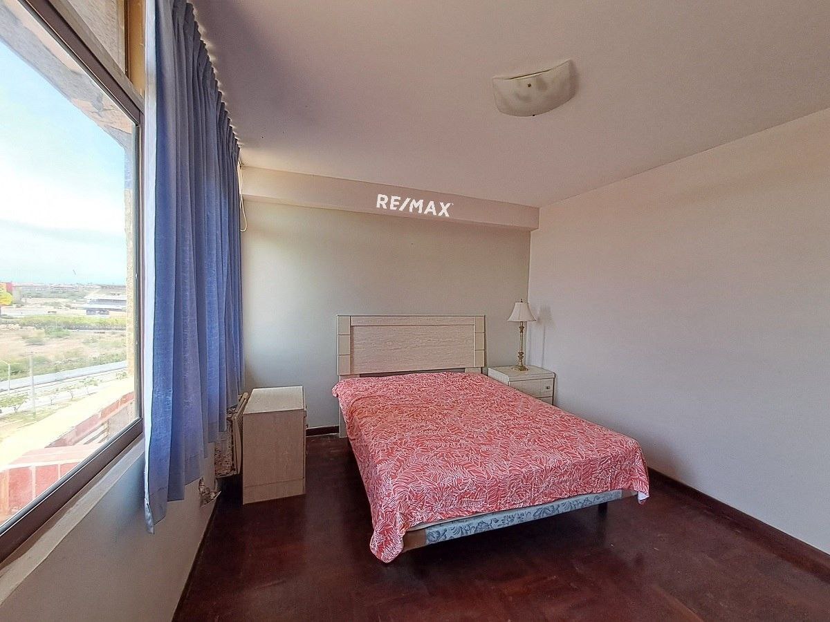 Penthouse, En Venta, Resd. Los Geranios, Urbanización Maneiro, 335.35 mt2, 4 Habitaciones y 5 Baños - Imagen 20