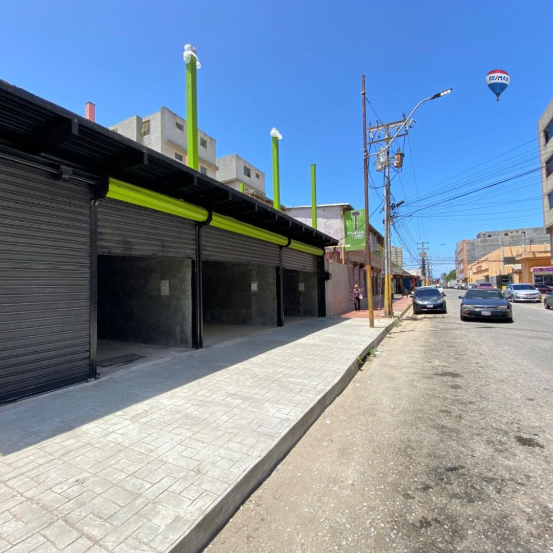 3 LOCALES EN ALQUILER, PORLAMAR, 40MT2 - Imagen 4