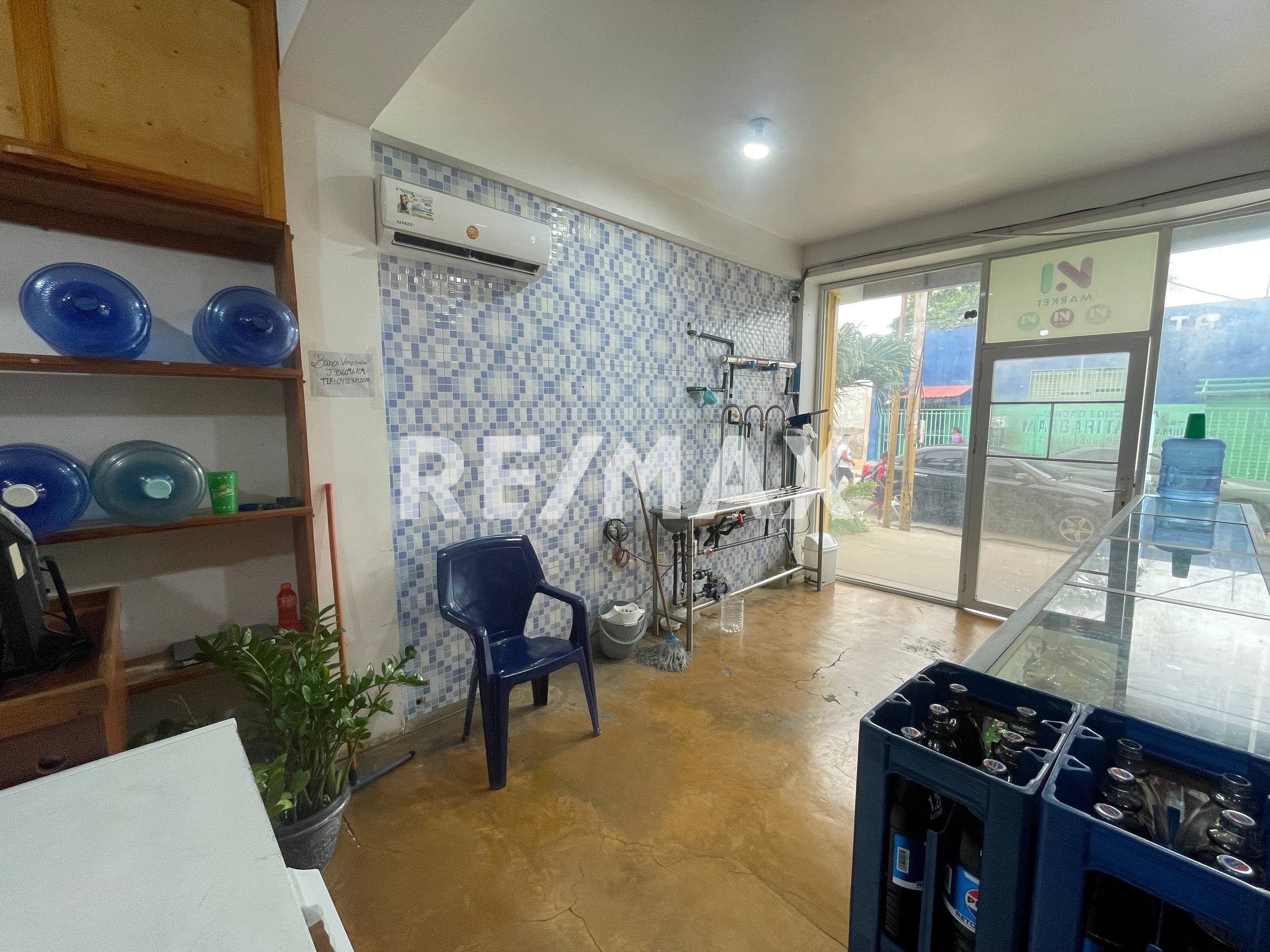Local, En Venta, Sector Pueblo Nuevo, Calle Meneses, Porlamar, 546 mt2, 3 Baños y 6 Puestos de Estacionamiento - Imagen 8
