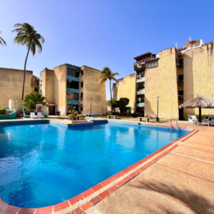 Penthouse Duplex, En Venta, Urbanización Maneiro, Conjunto Residencial Villas Vellamar, 320 mt2, 6 Habitaciones y 4 baños