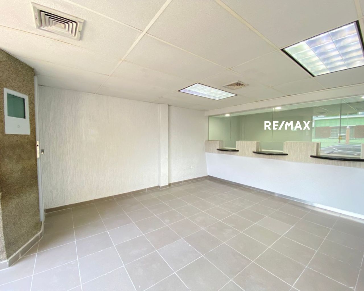 Local Comercial, En Venta, En La Asunción, Nueva Esparta, Isla de Margarita, 170 mt2 y 3 Baños - Imagen 10