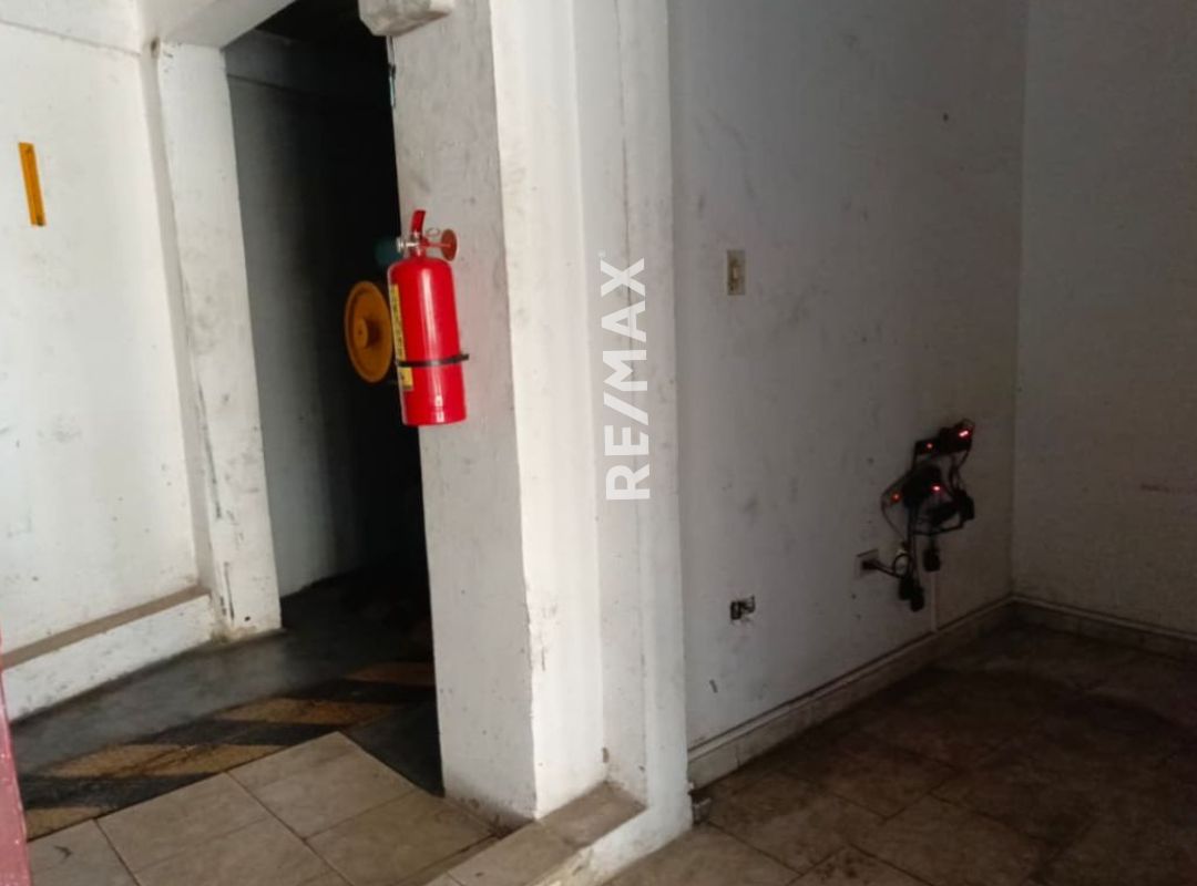 Local, En Alquiler, En Centro Comercial La Redoma, Los Robles, Nueva Esparta, Isla de Margarita, 673 mt2, 8 Baños y 2 Puestos de Estacionamiento - Imagen 13