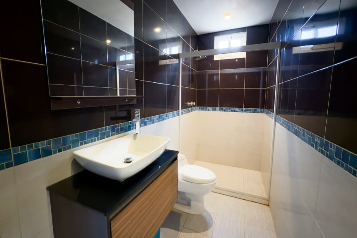 Casa de 2 Niveles, En Venta, En Urbanización Costa Azul Nueva Esparta, Isla De Margarita, 620 mt2, 5 Habitaciones y 6 Baños - Imagen 16