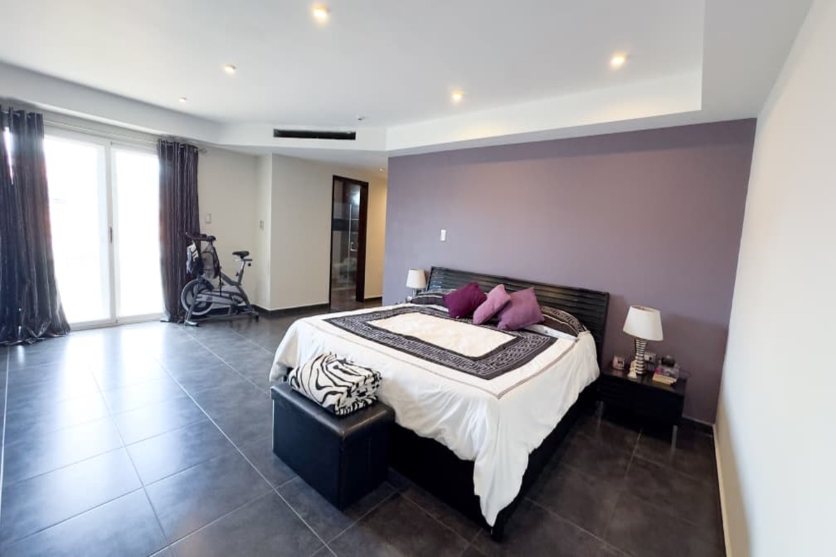 Casa de 2 Niveles, En Venta, En Urbanización Costa Azul Nueva Esparta, Isla De Margarita, 620 mt2, 5 Habitaciones y 6 Baños - Imagen 17