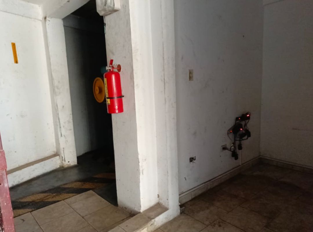Local, En Alquiler, En Centro Comercial La Redoma, Los Robles, Nueva Esparta, Isla de Margarita, 673 mt2, 8 Baños y 2 Puestos de Estacionamiento - Imagen 16