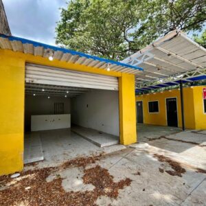 Local Comercial, En Alquiler, En La Avenida 31 de Julio, Nueva Esparta, Isla de Margarita, 252 mt2 y 2 Baños