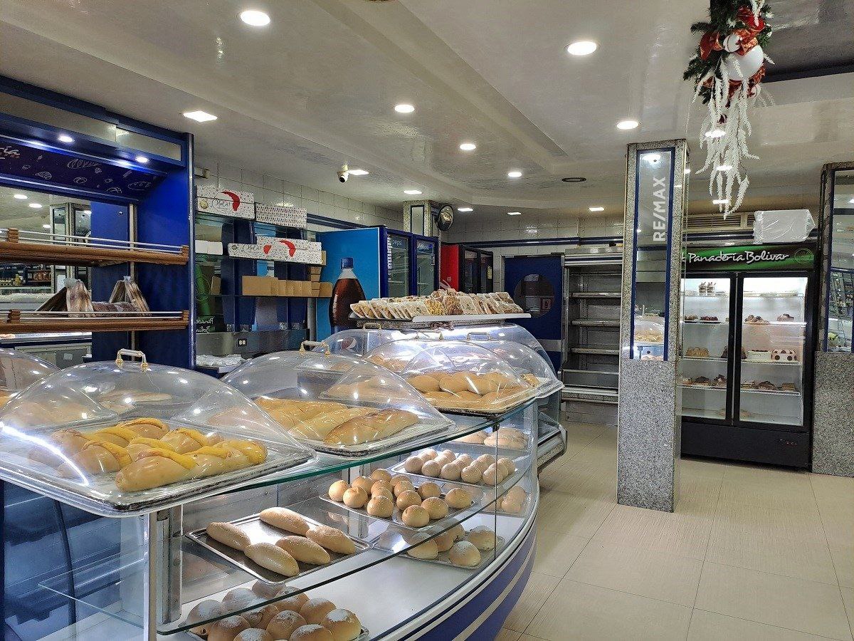 Fondo de Comercio Con Bienhechuría, En Venta, Avenida Bolívar, Porlamar, Nueva Esparta, Isla de Margarita, 729,60 mt2 y 5 Baños - Imagen 4
