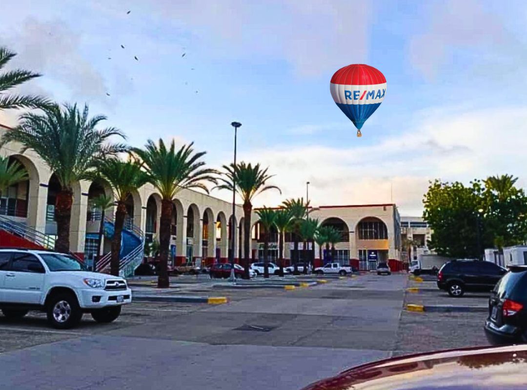 Local, En Alquiler, En Centro Comercial La Redoma, Los Robles, Nueva Esparta, Isla de Margarita, 673 mt2, 8 Baños y 2 Puestos de Estacionamiento - Imagen 4
