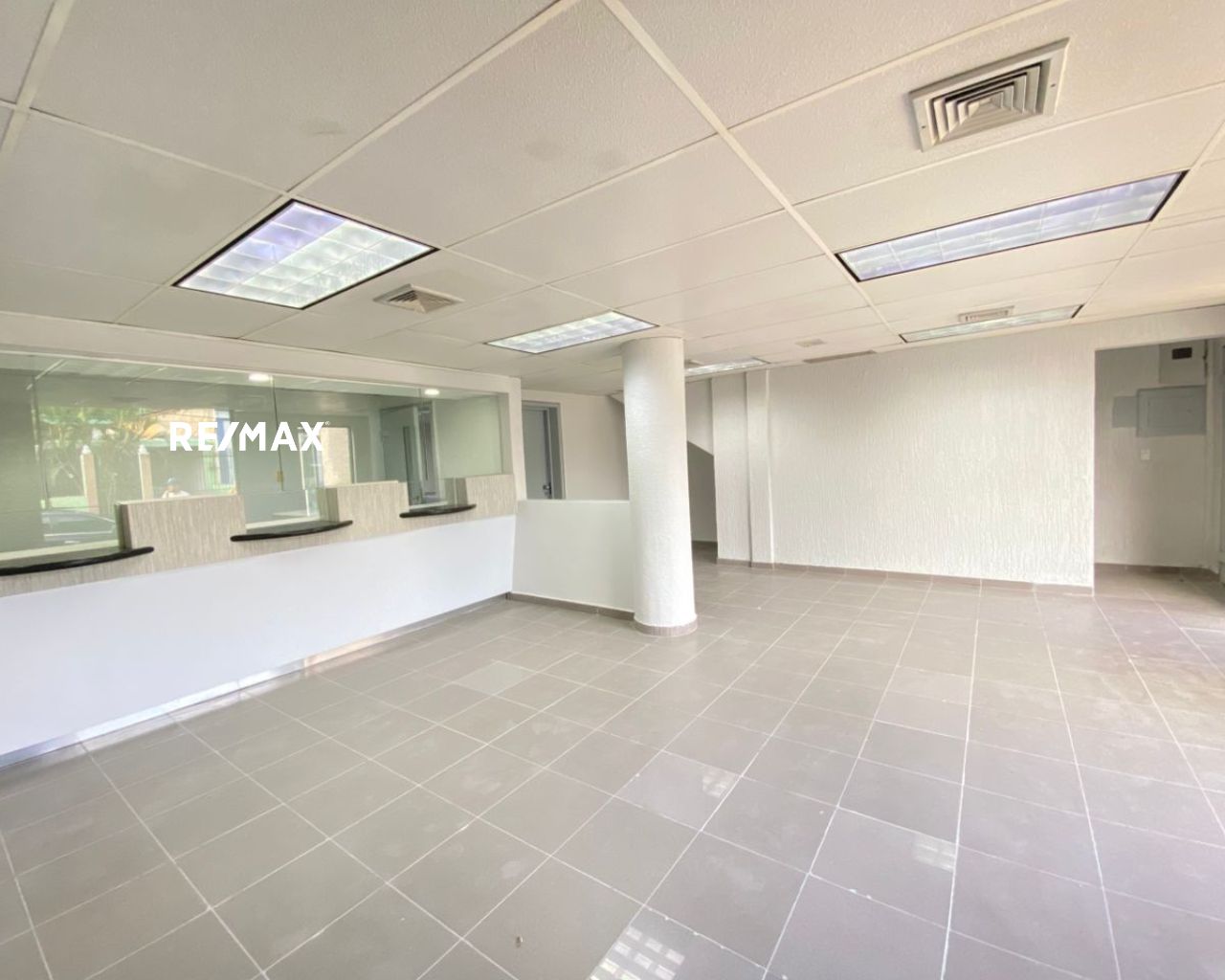 Local Comercial, En Venta, En La Asunción, Nueva Esparta, Isla de Margarita, 170 mt2 y 3 Baños - Imagen 8