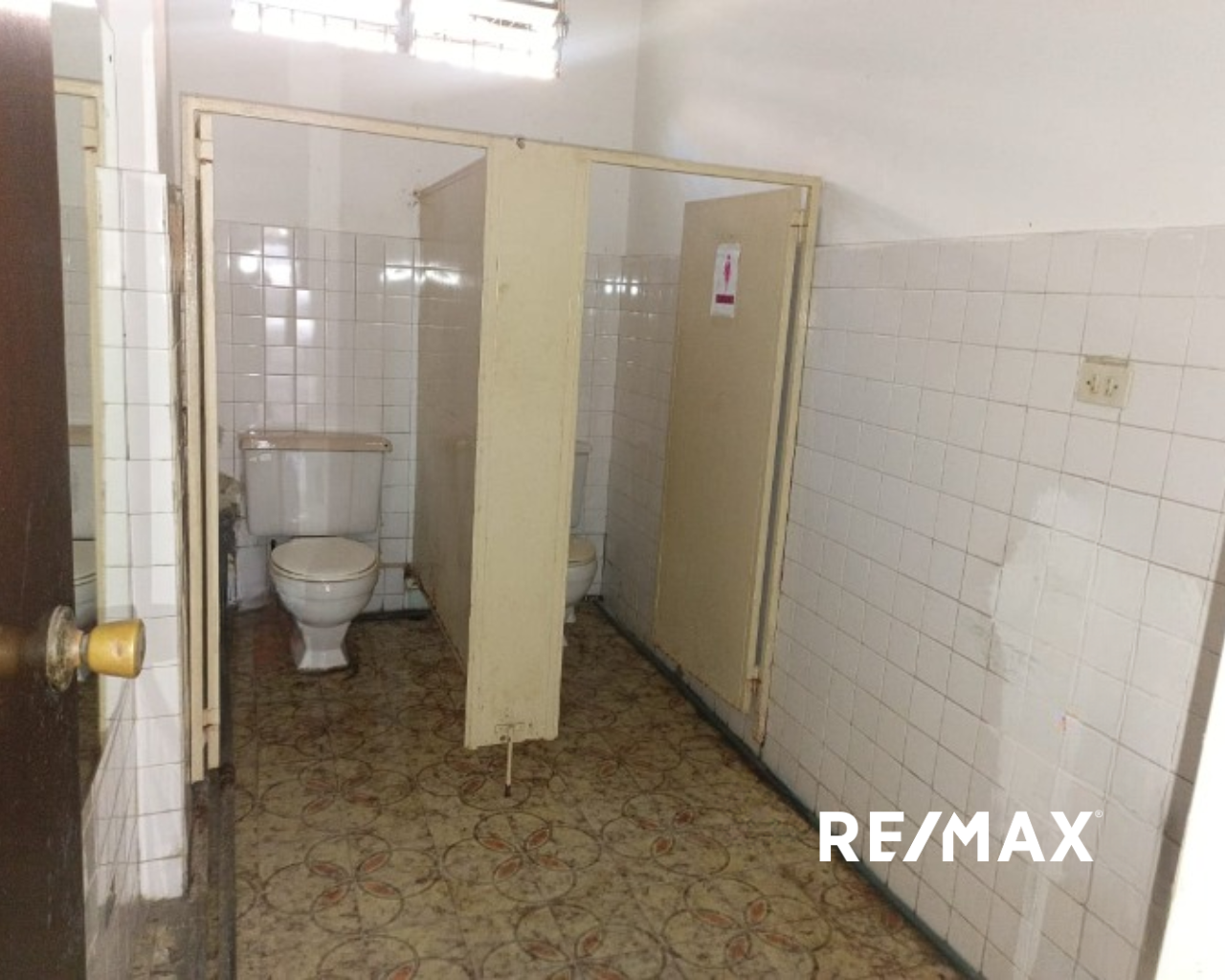 Local, En Alquiler, En Calle Igualdad, Porlamar, Nueva Esparta, Isla de Margarita, 240 mt2, 2 Baños - Imagen 3