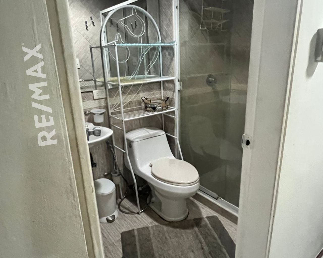 Apartamento, En Alquiler, Resid. La Cresta, En Playa El Angel, Nueva Esparta, Isla de Margarita, 104 MT2, 3 Habitaciones y 3 Baños - Imagen 17