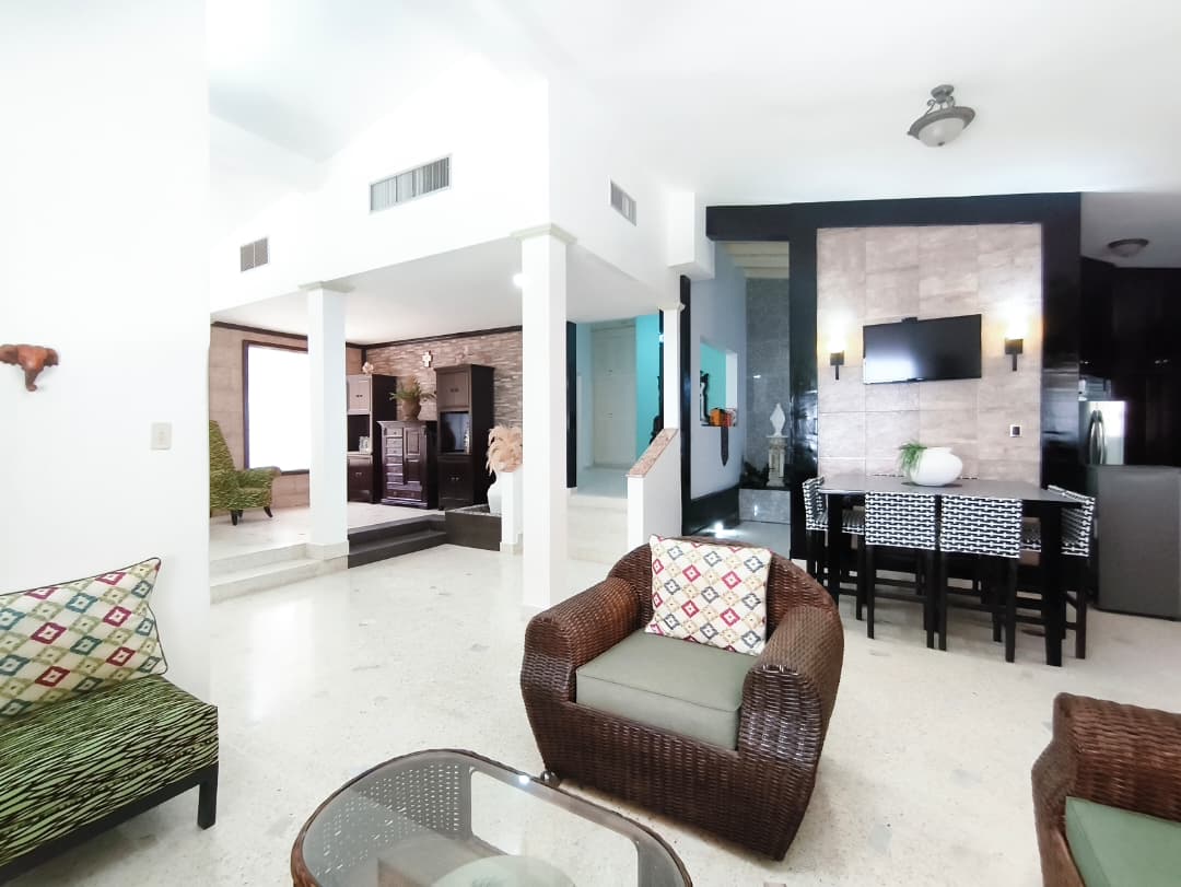 CASA EQUIPADA CON PISCINA, SAUNA Y CANEY TECHADO, EN VENTA, EN URB. PALO SANO, NUEVA ESPARTA, ISLA DE MARGARITA, 934,50 MT2, 5 Habitaciones y 8 Baños - Imagen 16
