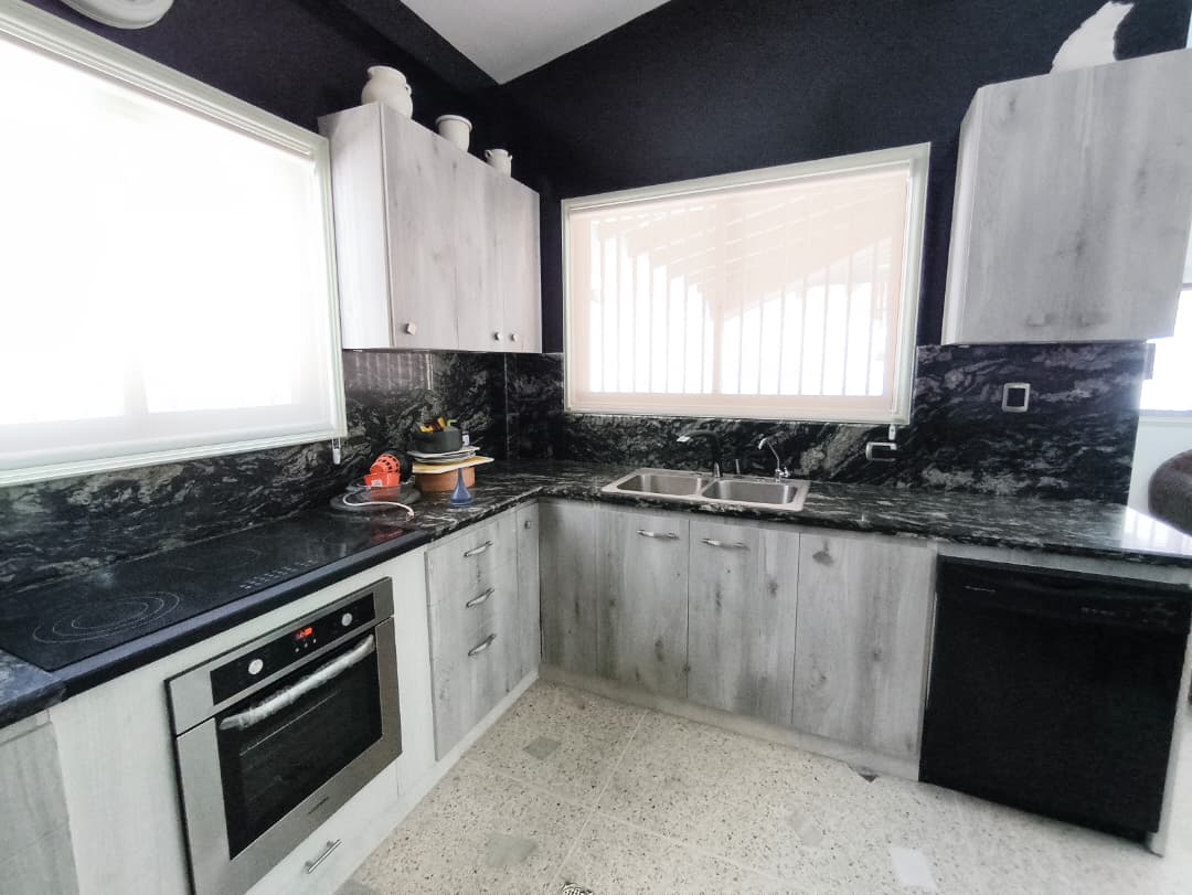 CASA EQUIPADA CON PISCINA, SAUNA Y CANEY TECHADO, EN VENTA, EN URB. PALO SANO, NUEVA ESPARTA, ISLA DE MARGARITA, 934,50 MT2, 5 Habitaciones y 8 Baños - Imagen 18