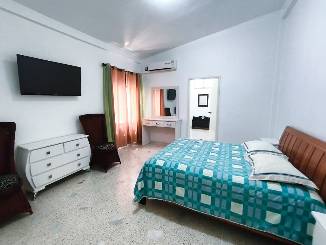 CASA EQUIPADA CON PISCINA, SAUNA Y CANEY TECHADO, EN VENTA, EN URB. PALO SANO, NUEVA ESPARTA, ISLA DE MARGARITA, 934,50 MT2, 5 Habitaciones y 8 Baños - Imagen 25