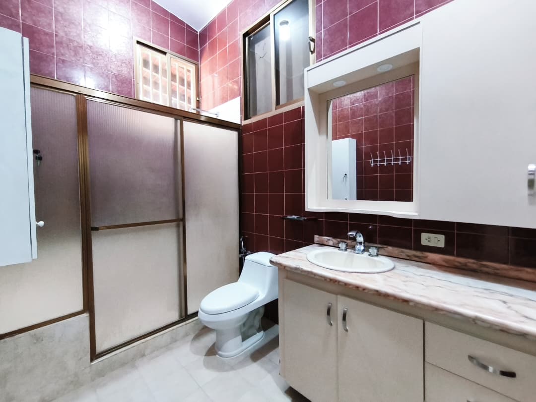 CASA EQUIPADA CON PISCINA, SAUNA Y CANEY TECHADO, EN VENTA, EN URB. PALO SANO, NUEVA ESPARTA, ISLA DE MARGARITA, 934,50 MT2, 5 Habitaciones y 8 Baños - Imagen 30