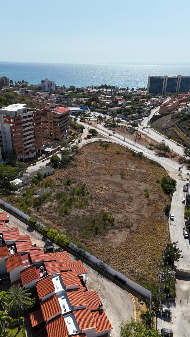 Terreno, En Venta, Paraiso 1, En Pampatar, Nueva Esparta, Isla de Margarita, 11.106,08 MT²