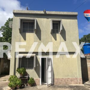 Townhouse, En Alquiler, En Los Cerritos, Nueva Esparta, Isla de Margarita, 400 MT2, 2 Hab y 2 Baños