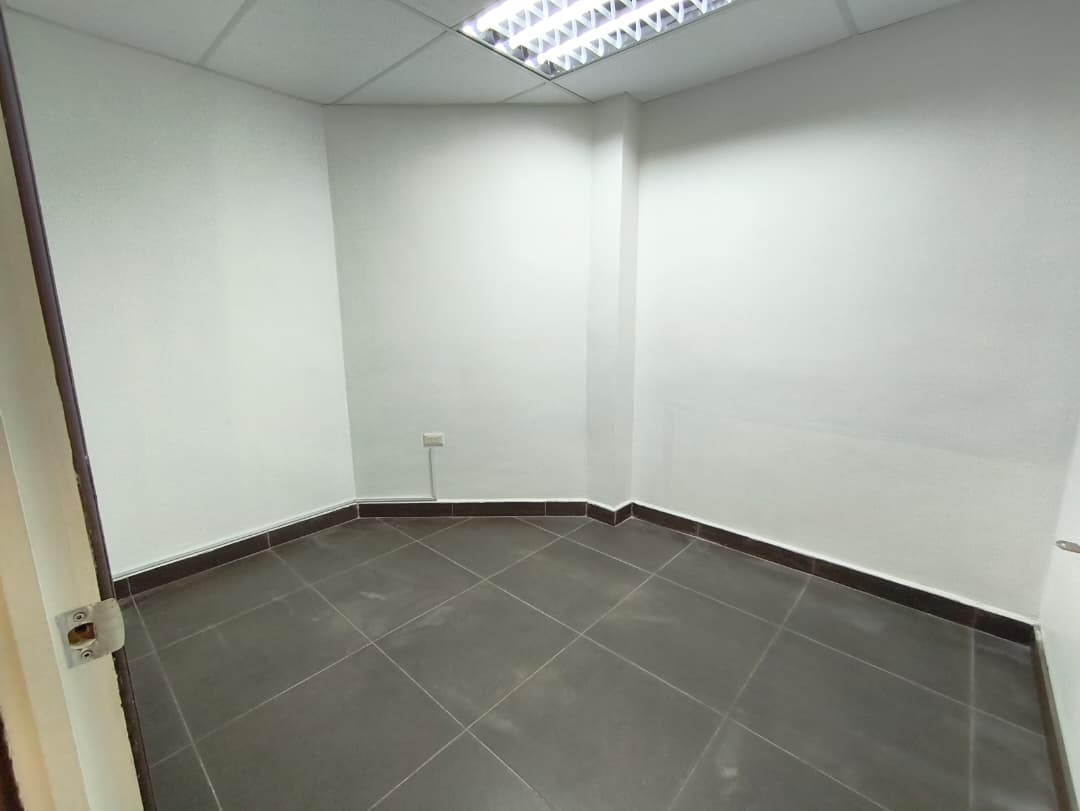 Oficina, En Venta, En Calle El Colegio, En Porlamar, Nueva Esparta, Isla de Margarita, 63,41 MT2, 1 Baño - Imagen 8
