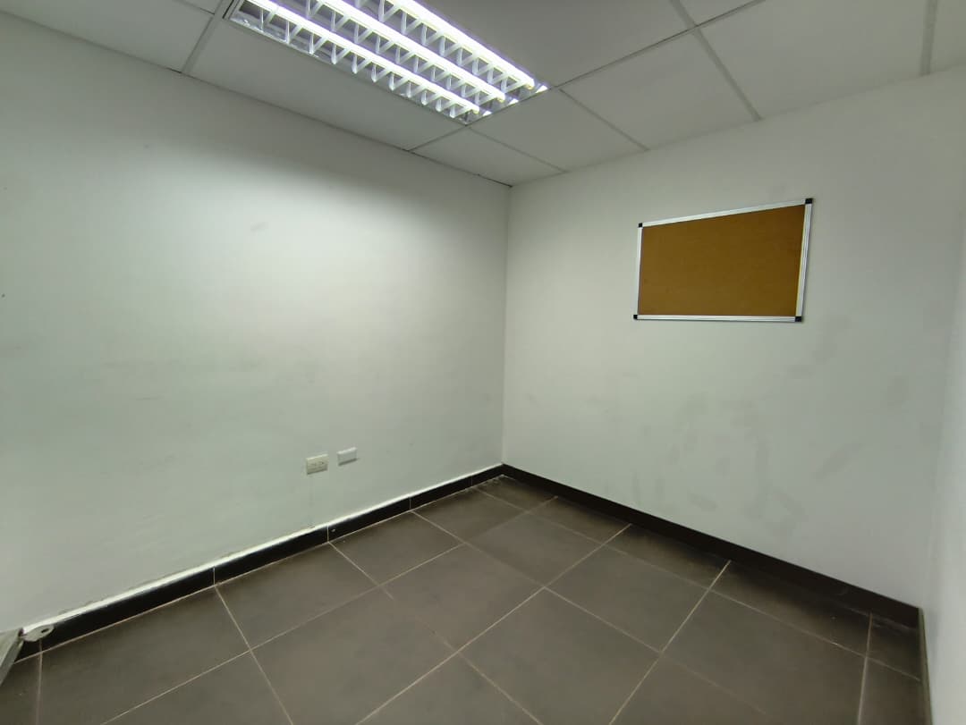 Oficina, En Venta, En Calle El Colegio, En Porlamar, Nueva Esparta, Isla de Margarita, 63,41 MT2, 1 Baño - Imagen 11
