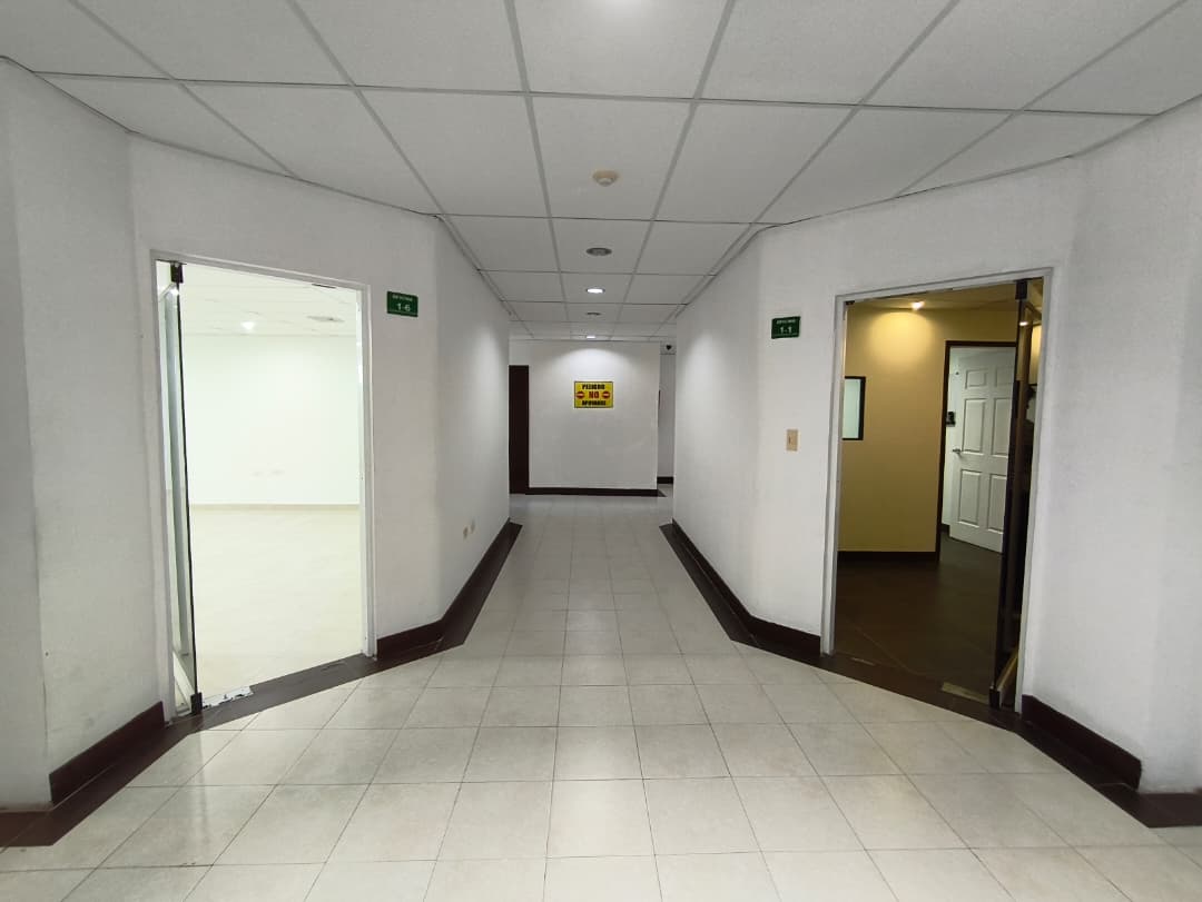 Oficina, En Venta, En Calle El Colegio, En Porlamar, Nueva Esparta, Isla de Margarita, 63,41 MT2, 1 Baño - Imagen 16