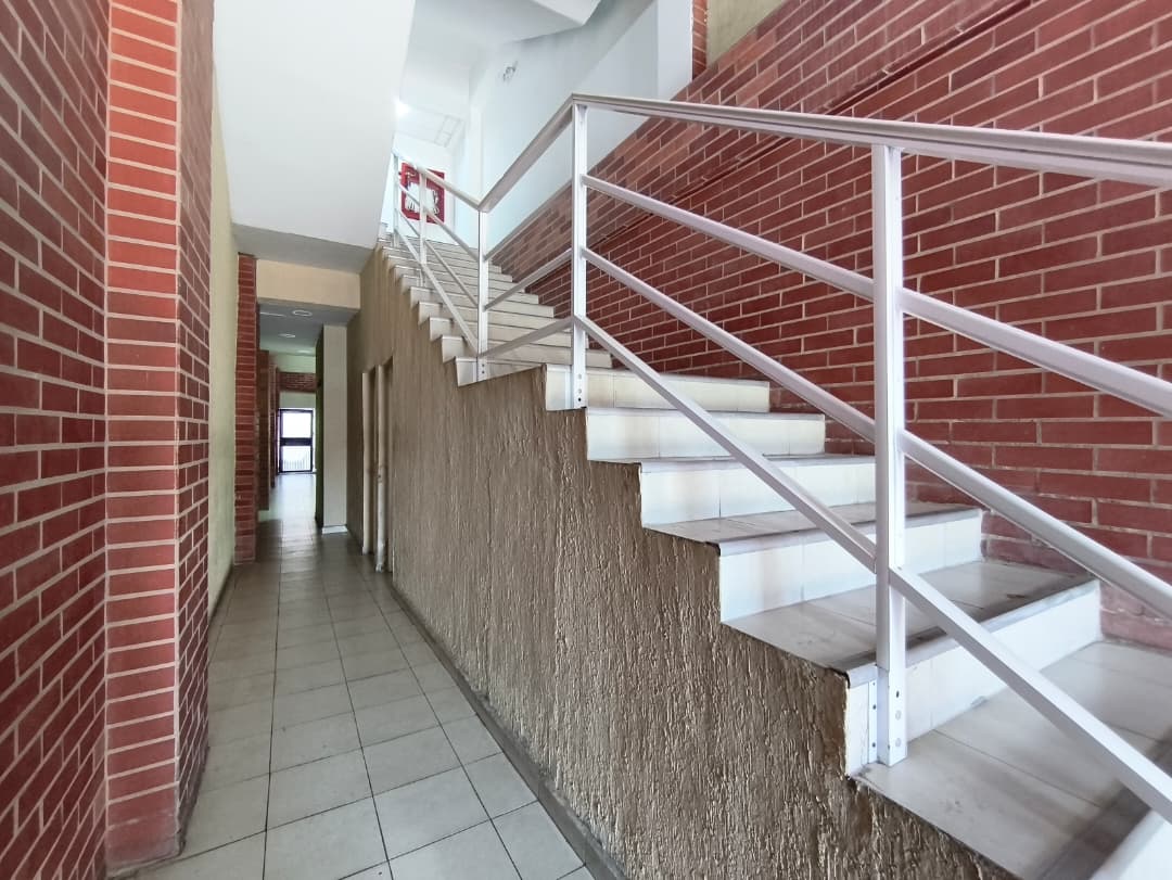 Oficina, En Venta, Centro Empresarial ll, Calle El Colegio, Nueva Esparta, Isla de Margarita, 52 MT2, 1 Baño y 1 Puesto de Estacionamiento - Imagen 4