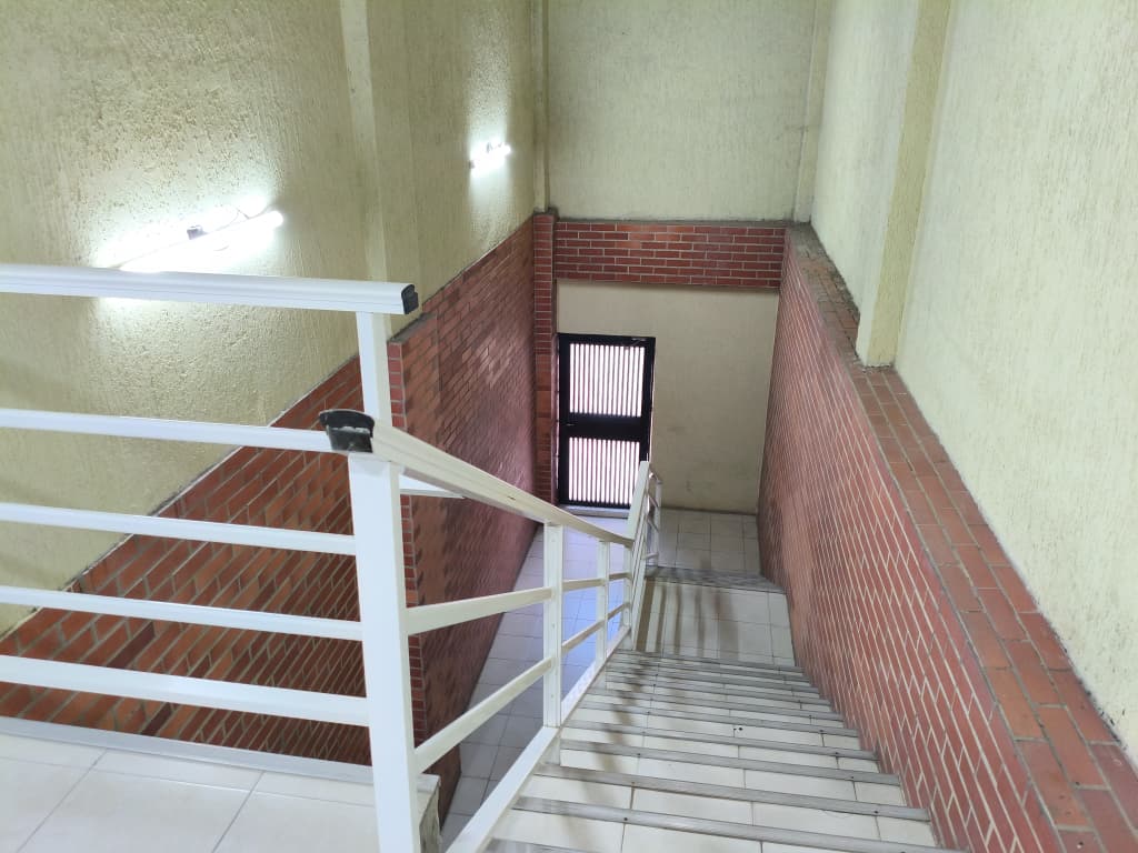 Oficina, En Venta, Centro Empresarial ll, Calle El Colegio, Nueva Esparta, Isla de Margarita, 52 MT2, 1 Baño y 1 Puesto de Estacionamiento - Imagen 5