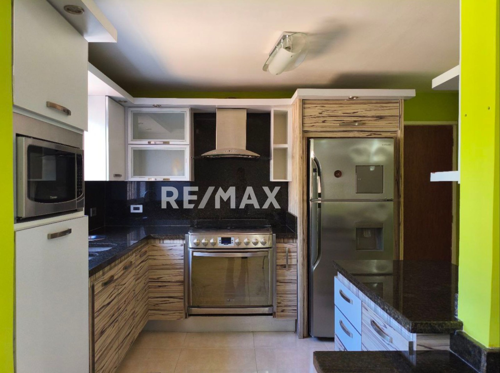 Townhouse de 3 Plantas, En Venta, En Palo Sano, La Asunción, Nueva Esparta, Isla de Margarita, 128 MT2, 4 Habitaciones y 3 Baños - Imagen 6