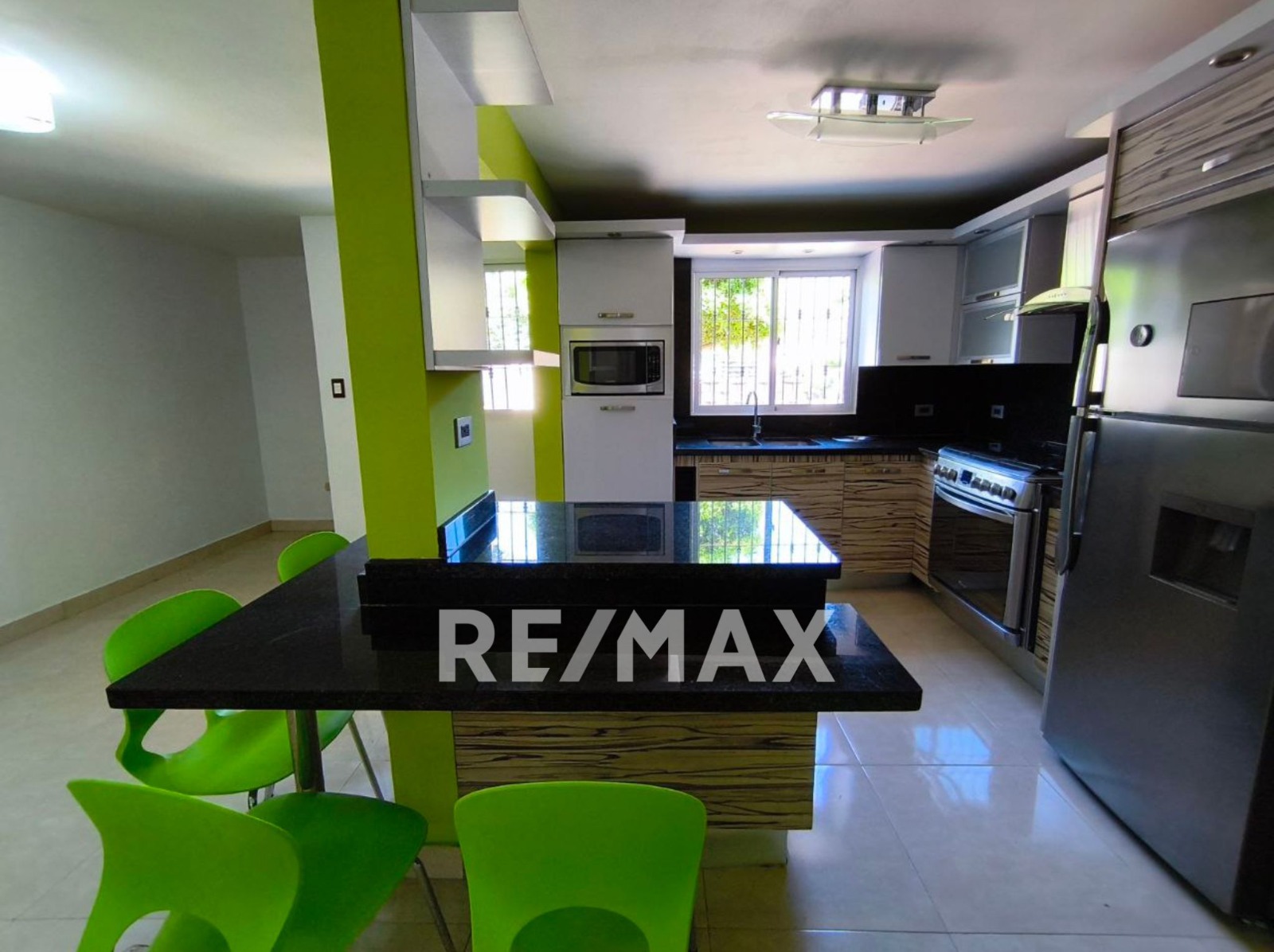 Townhouse de 3 Plantas, En Venta, En Palo Sano, La Asunción, Nueva Esparta, Isla de Margarita, 128 MT2, 4 Habitaciones y 3 Baños - Imagen 10