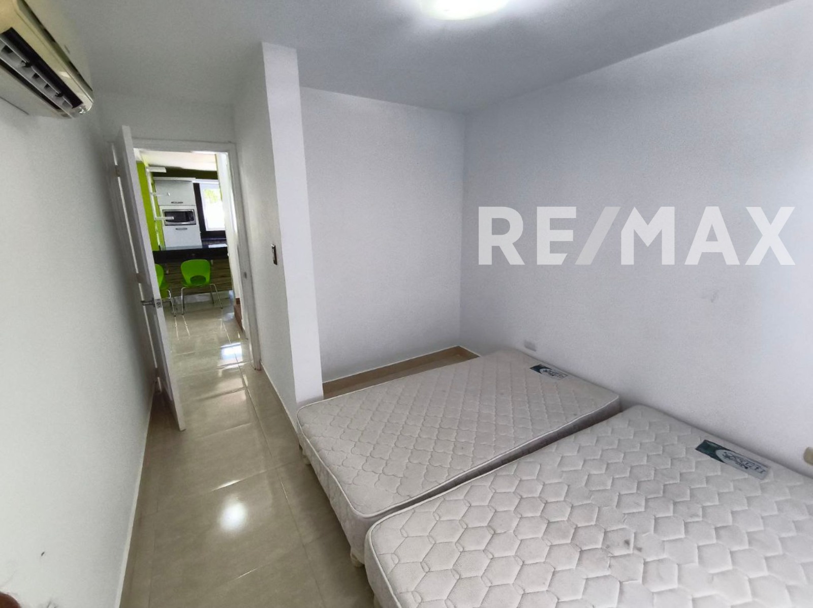 Townhouse de 3 Plantas, En Venta, En Palo Sano, La Asunción, Nueva Esparta, Isla de Margarita, 128 MT2, 4 Habitaciones y 3 Baños - Imagen 21