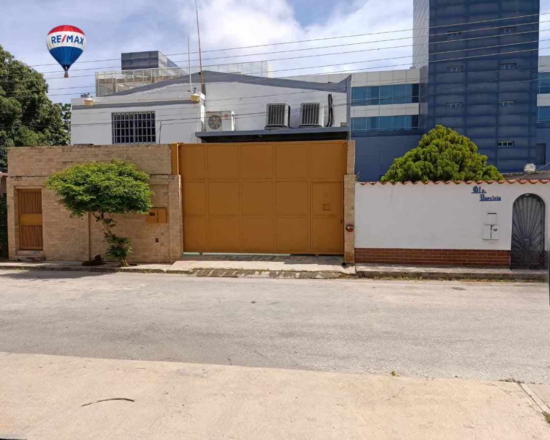 Terreno con Galpón, En Venta, En Avénida La Auyama, Nueva Esparta, Isla de Margarita, 371,47 M2