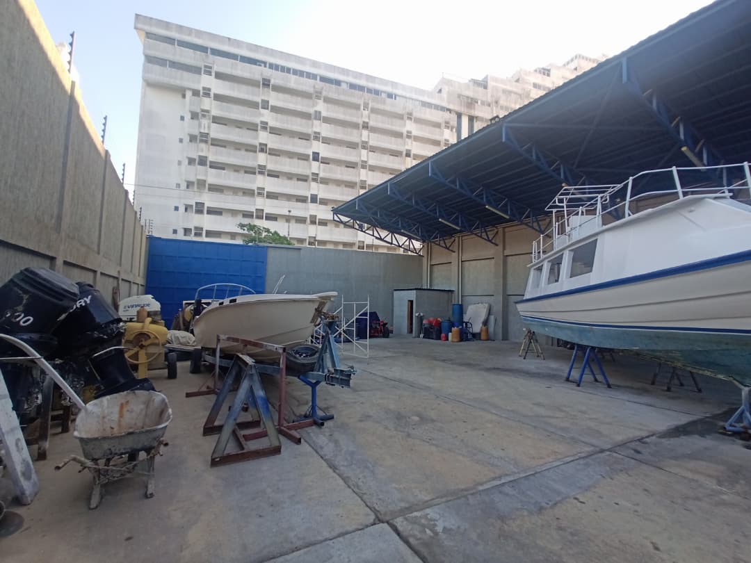 Edificio, En Venta, La Marina, En Porlamar, Nueva Esparta, Isla de Margarita, 8.065 m² y 3 Baños - Imagen 7