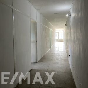 Local, En Alquiler, En Juan Griego, Nueva Esparta, Isla de Margarita, 15 mt2, 1 baño y 1 puesto de estacionamiento