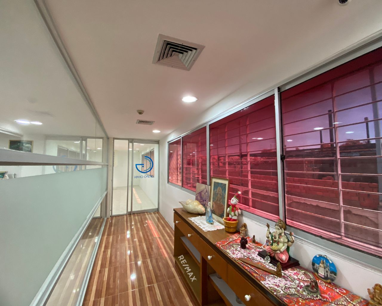 Oficina De Lujo De 411 M², En Alquiler, Primera Planta Operativa Con Oficinas Privadas Y Sala De Juntas + Nivel Sup, En Calle Marcano, Porlamar, Nueva Esparta, Isla de Margarita, 823 MT2, 5 Oficinas y 4 Baños - Imagen 23