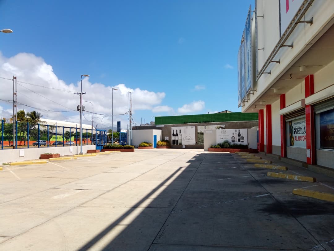 Local, En Venta, En Conejeros, Prolicor, Nueva Esparta, Isla de Margarita, 4.840 mt2, 4 Baños - Imagen 2