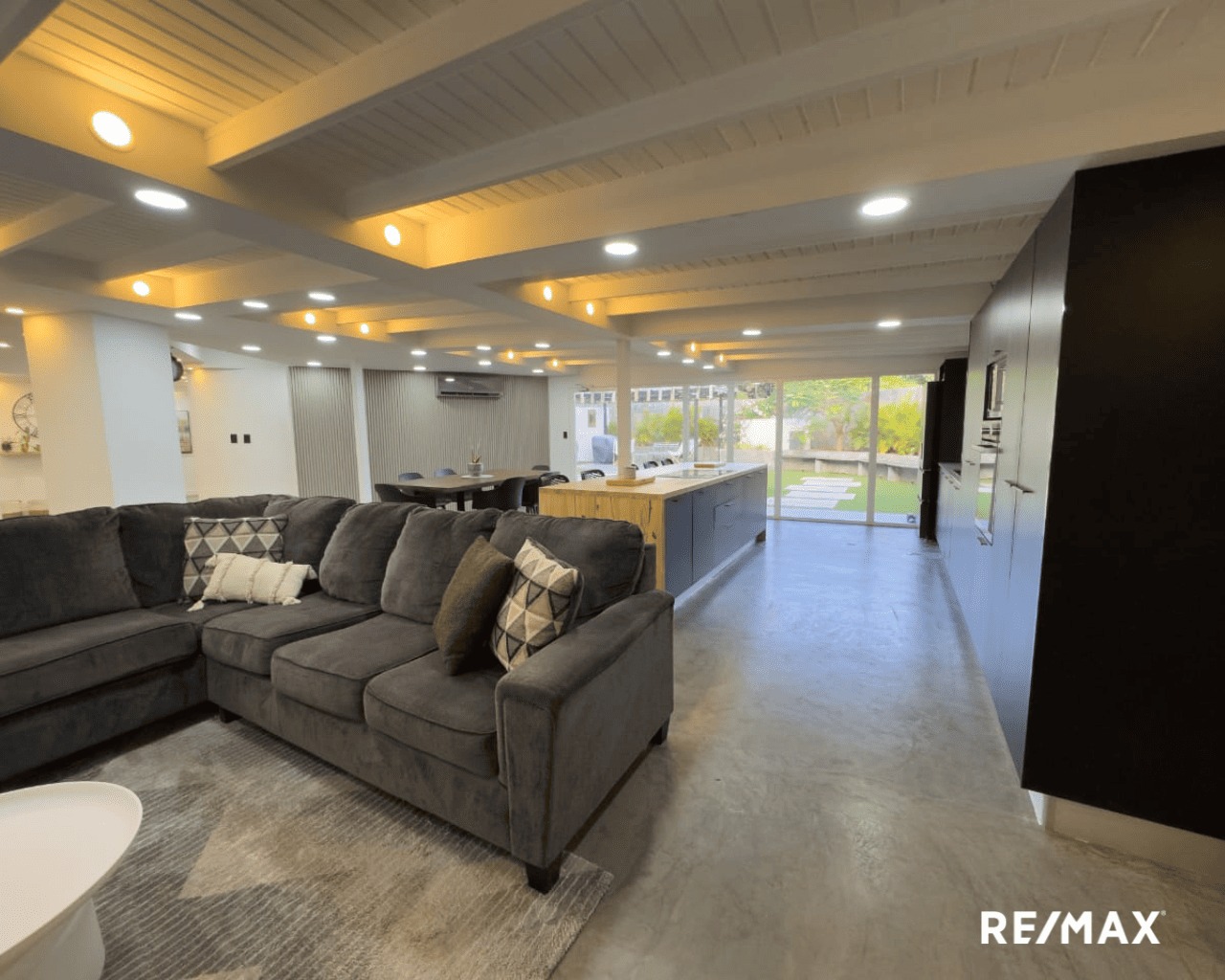 Apartamento, En Venta, Resd. Spartacus, Jorge Coll, Nueva Esparta, Isla de Margarita, 342,5 mt2, 4 Habitaciones y 2 + 1/2 Baños - Imagen 28