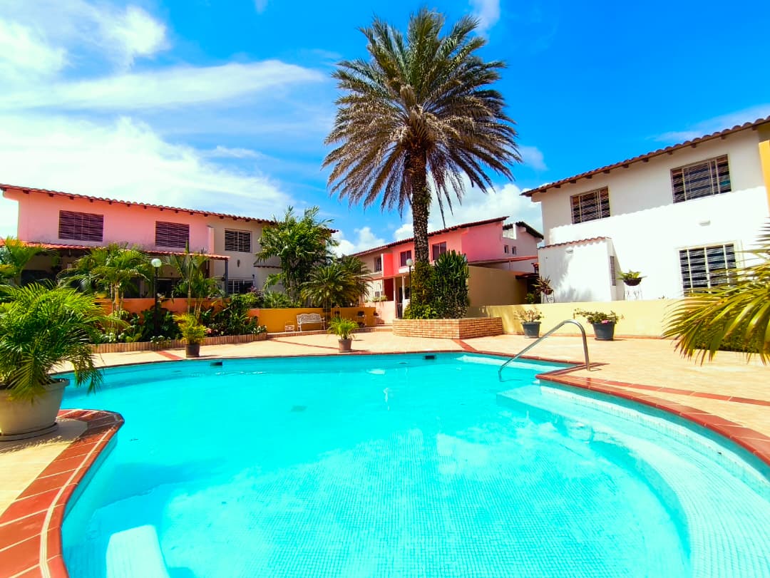 Townhouse, En Venta, Urbanización Los Olivos, Nueva Esparta, Isla de Margarita, 180 Mt2, 4 Hab y 2 1/2 Baños - Imagen 11