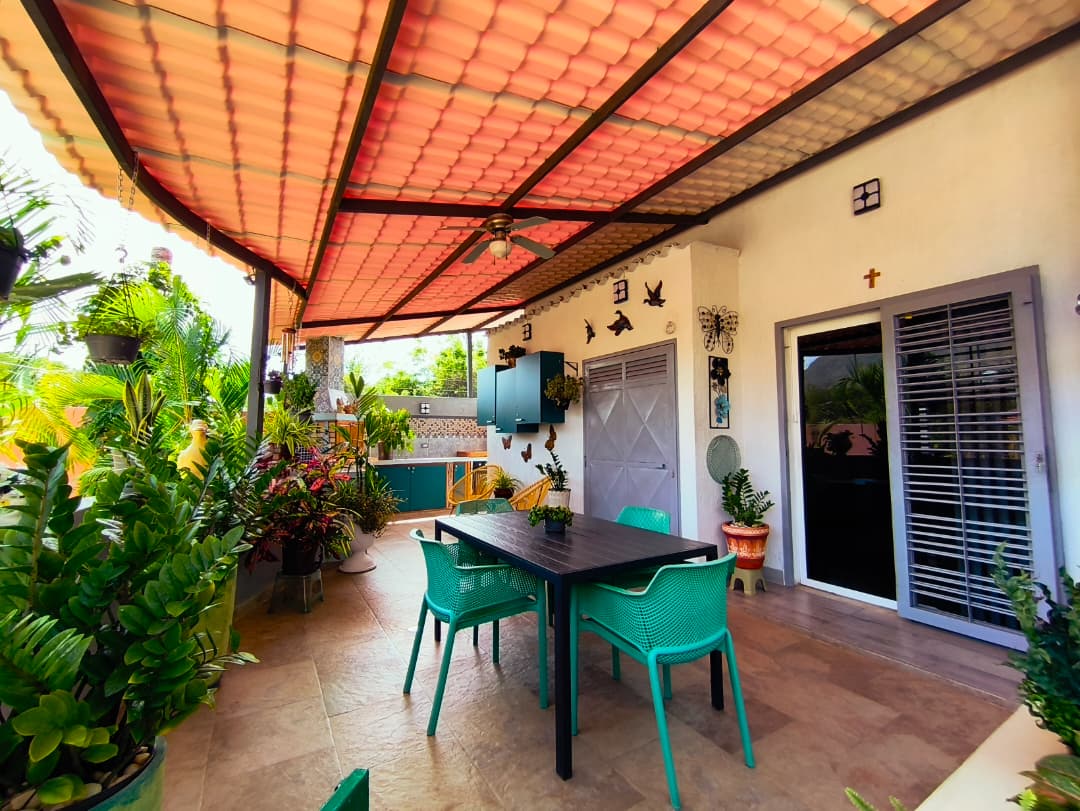 Townhouse, En Venta, Urbanización Los Olivos, Nueva Esparta, Isla de Margarita, 180 Mt2, 4 Hab y 2 1/2 Baños - Imagen 14