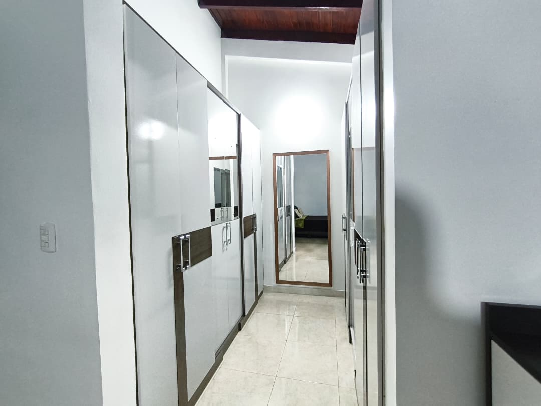 Townhouse, En Venta, Urbanización Los Olivos, Nueva Esparta, Isla de Margarita, 180 Mt2, 4 Hab y 2 1/2 Baños - Imagen 28