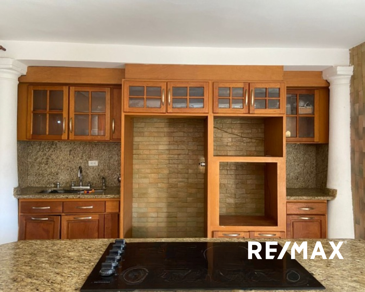 Casa, En Venta, En Los Robles, Mundo Nuevo, Nueva Esparta, Isla de Margarita, 105 mt2, 4 Habitaciones y 2 Baños - Imagen 2